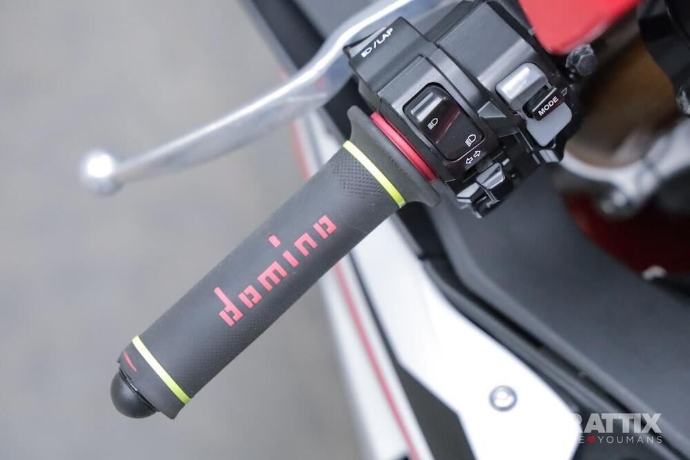 Yamaha YZF R1 (2015 - 16) (3)