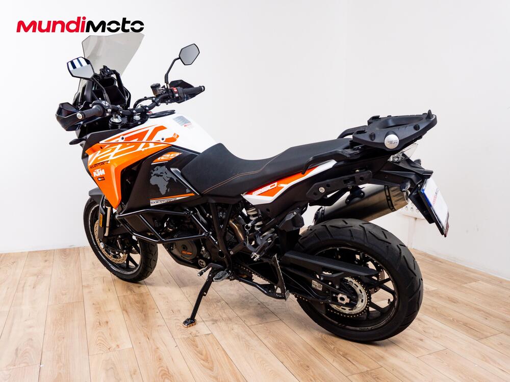 KTM 1290 Super Adventure S (2021) (4)