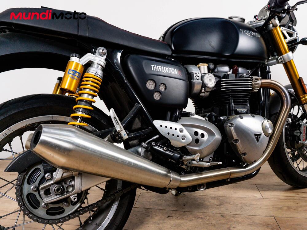 Triumph Thruxton 1200 R (2016) (4)
