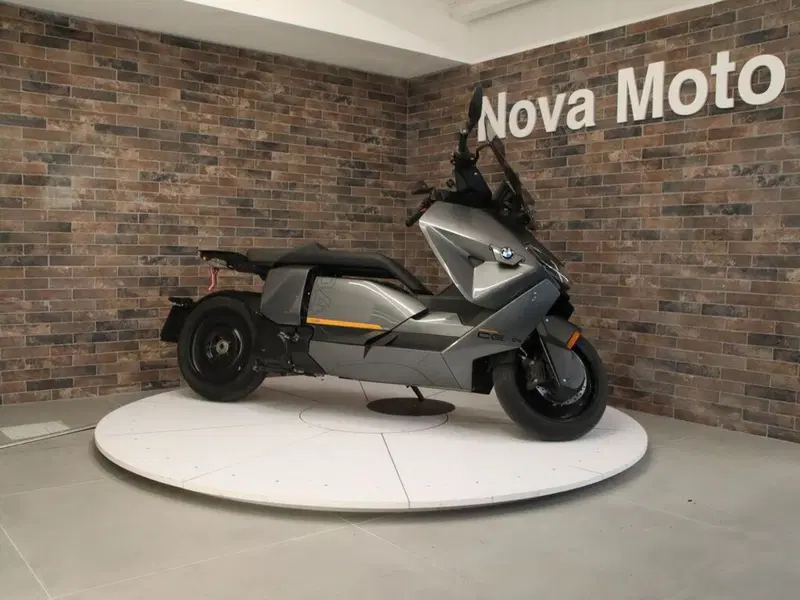 Bmw CE 04 (2021 - 25) (8)