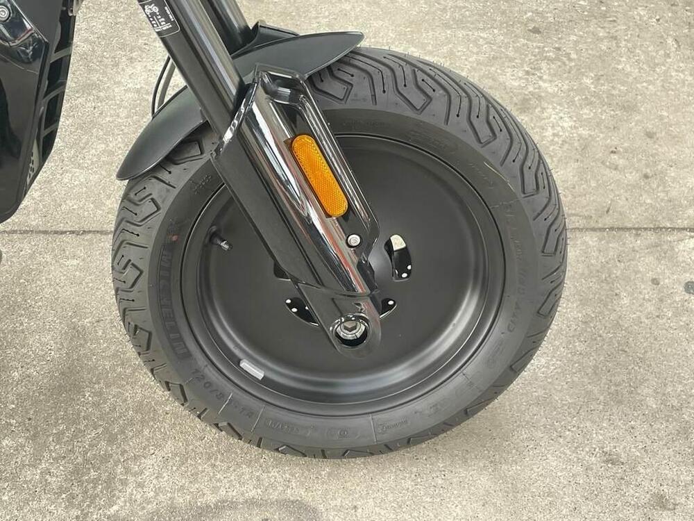 Bmw CE 02 AM (2024 - 25) (2)