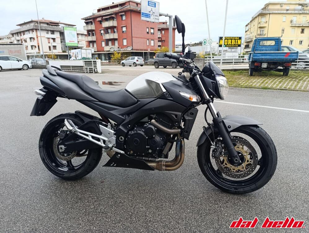 Suzuki GSR 600 (2006 - 11)