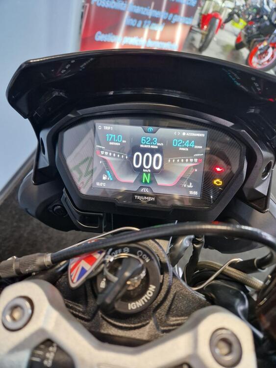 Triumph Street Triple RS (2020 - 22) (5)
