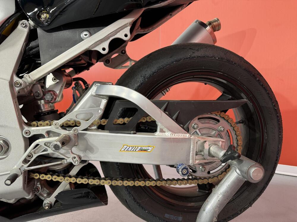 Suzuki GSX R 750 (1998) (4)