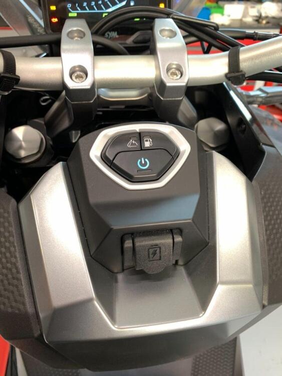 Sym ADXTG 400 (2025) (4)