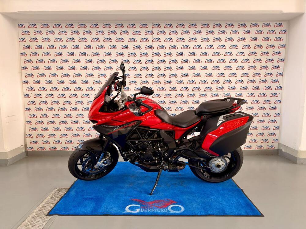 MV Agusta Turismo Veloce 800 Rosso (2021 - 23)