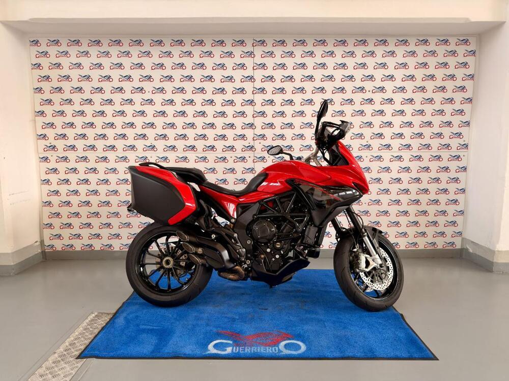 MV Agusta Turismo Veloce 800 Rosso (2021 - 23) (3)