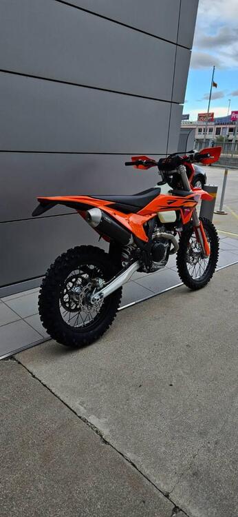 KTM 500 EXC-F (2026) (3)