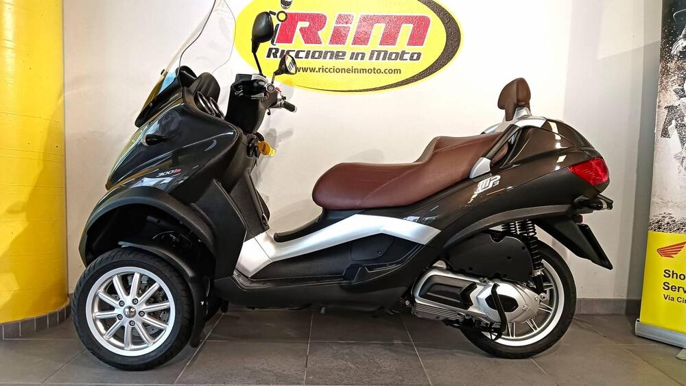 Piaggio Mp3 300 ie Business LT ABS (2014 - 16) (4)