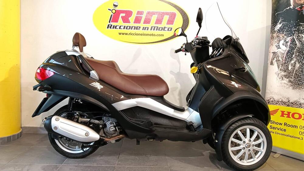 Piaggio Mp3 300 ie Business LT ABS (2014 - 16) (2)