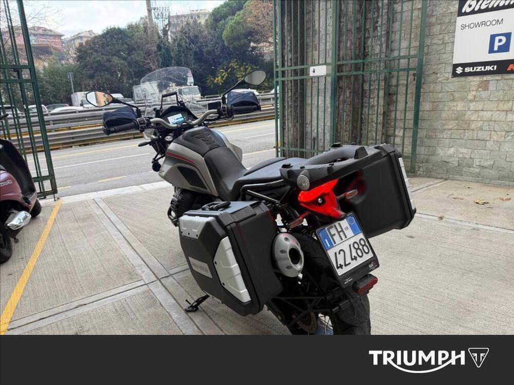 Moto Guzzi V85 TT Travel (2021 - 23) (5)