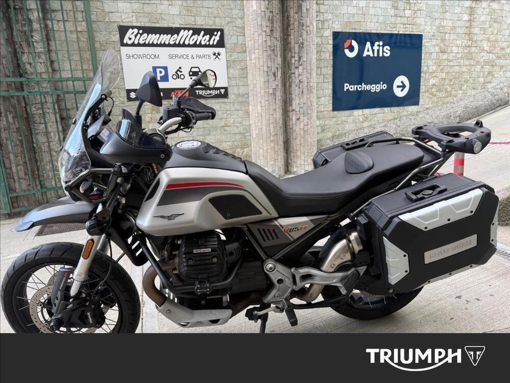 Moto Guzzi V85 TT Travel (2021 - 23) (4)