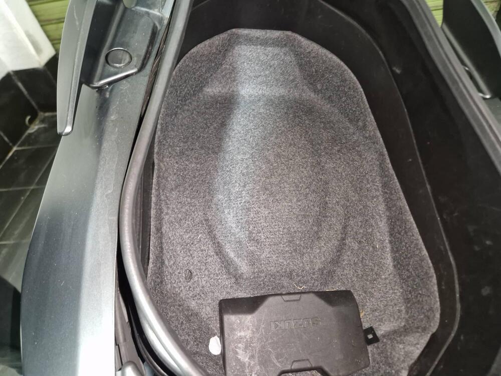 Suzuki Burgman AN 400 (2017 - 20) (4)