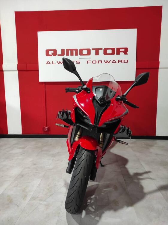 QJ Motor SRK 800 RR (2025) (2)