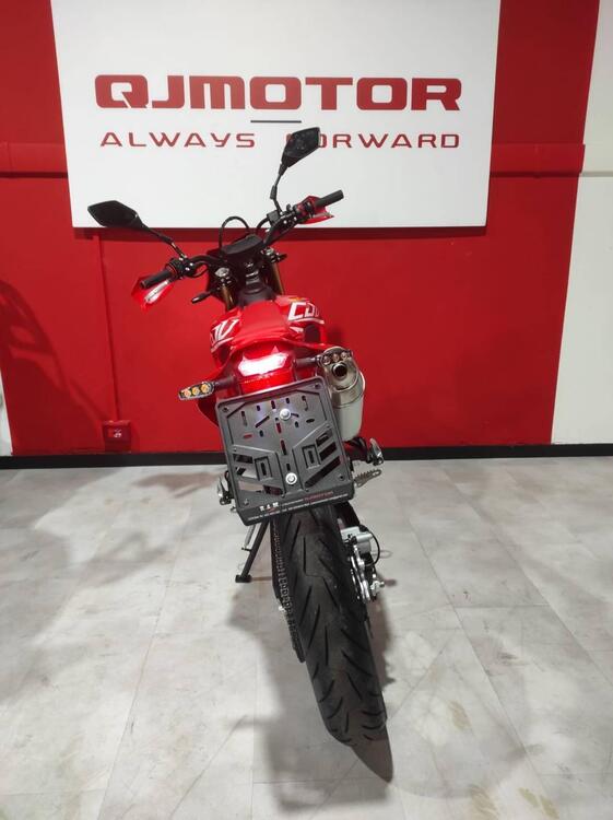 QJ Motor COV 125 (2025) (4)