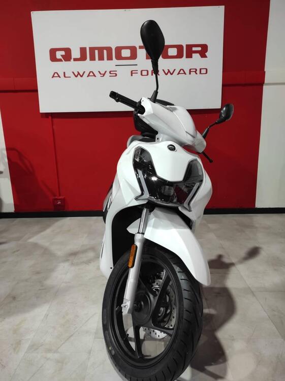 QJ Motor SQ 16 (2025) (4)