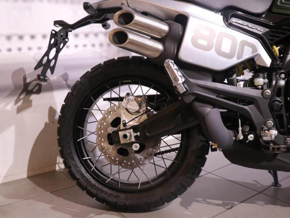 Benelli Leoncino 800 (2022 - 25) (4)