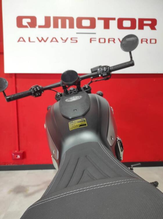 QJ Motor SRV 600 V (2025) (3)