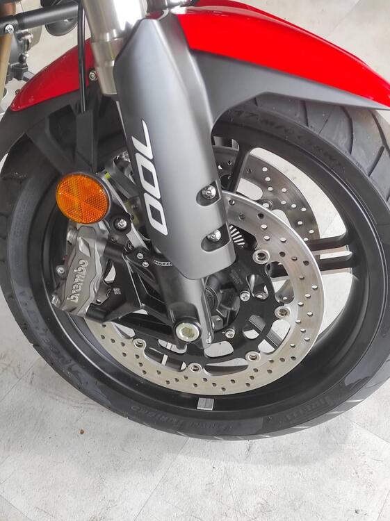 QJ Motor SRT 700 S (2025) (3)