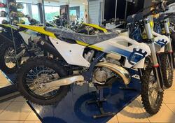Husqvarna TE 300 (2024) nuova