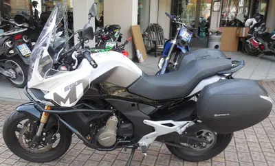 CFMOTO 650MT (2021 - 24) usata