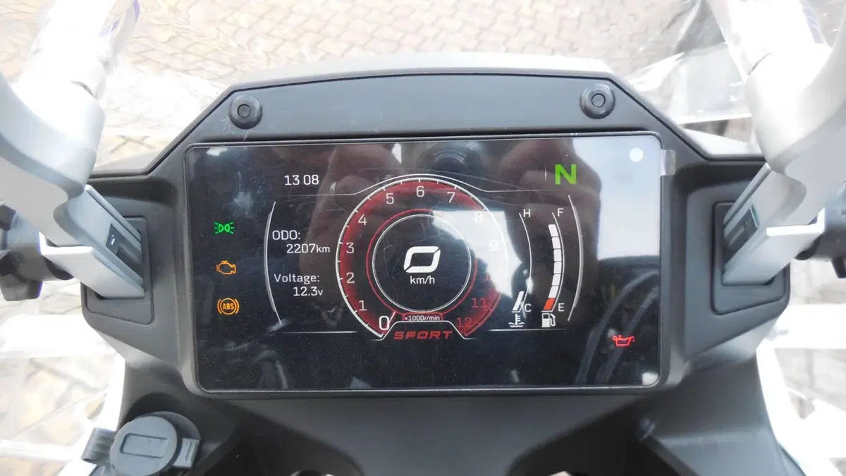 CFMOTO 650MT (2021 - 24) (4)