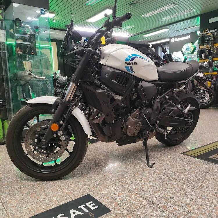 Yamaha XSR 700 (2022 - 25) (2)