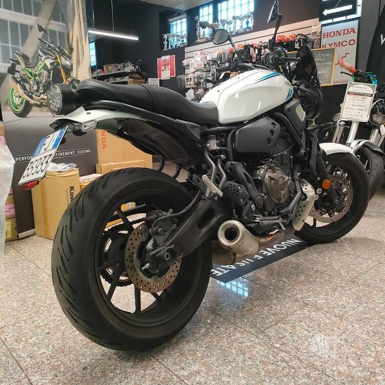 Yamaha XSR 700 (2022 - 25) (4)