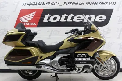 Honda GL 1800 Gold Wing Tour 50&deg; Anniversario (2025 - 26) nuova