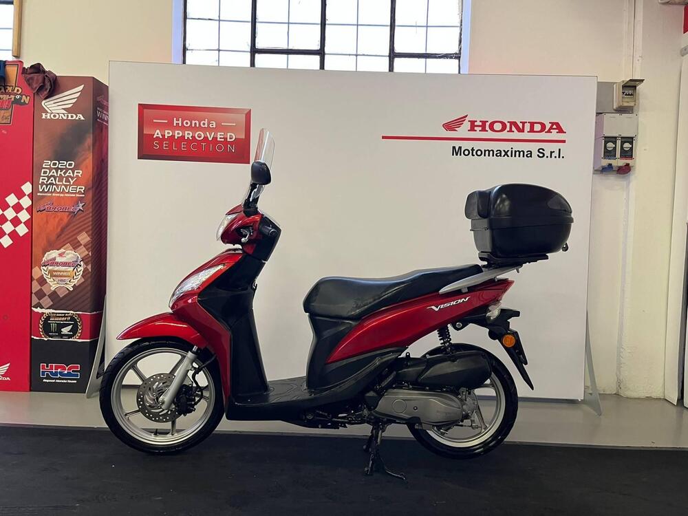Honda Vision 50 (2011 - 17) (3)