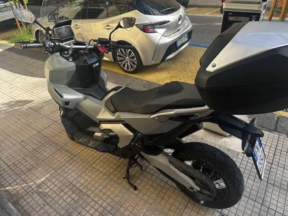 Honda X-ADV 750 Gravel (2025) (5)