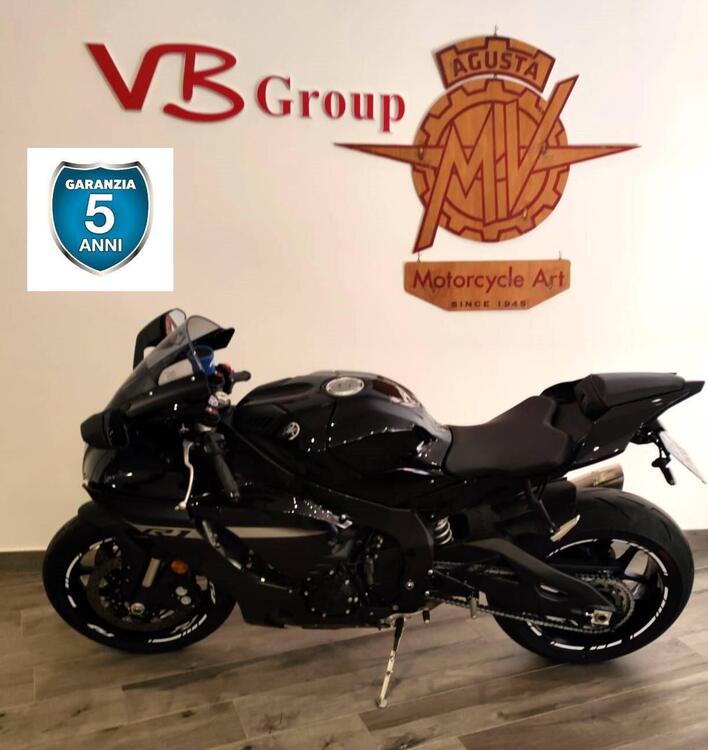 Yamaha YZF R1 (2020 - 25) (4)