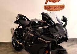Yamaha YZF R1 (2020 - 25) usata