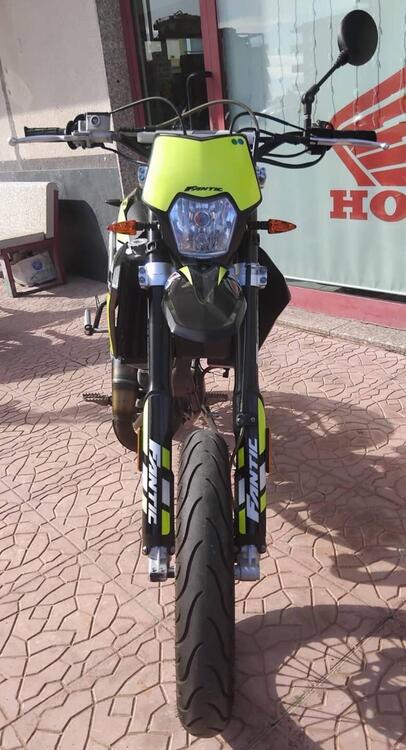 Fantic Motor Motard 50 Performance 2t (2020) (2)