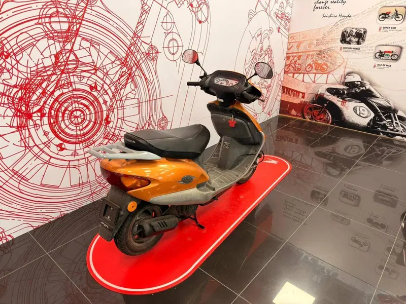 Honda SJ 50 Bali (6)
