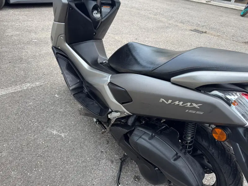 Yamaha N-Max 155 (2017 - 20) (5)
