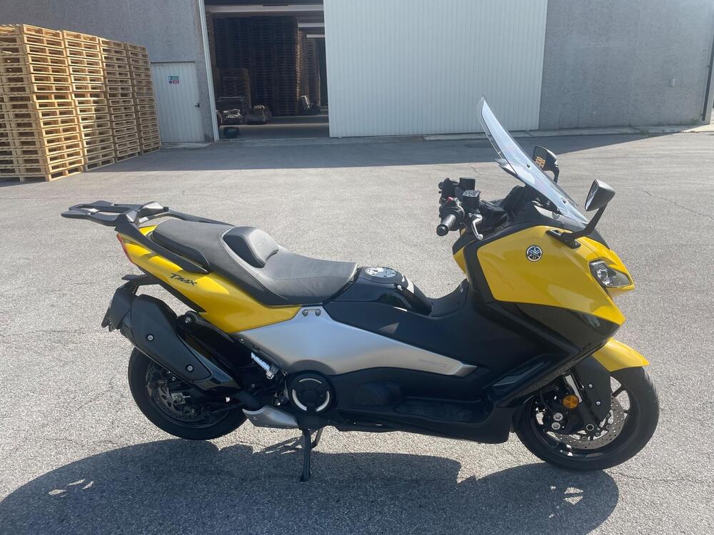 Yamaha T-Max 560 (2022 - 24) (2)