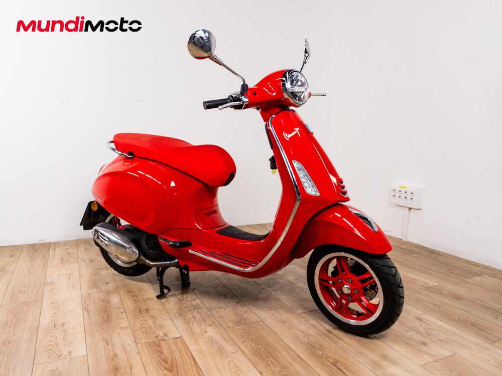 Vespa Primavera 125 RED (2025) (2)