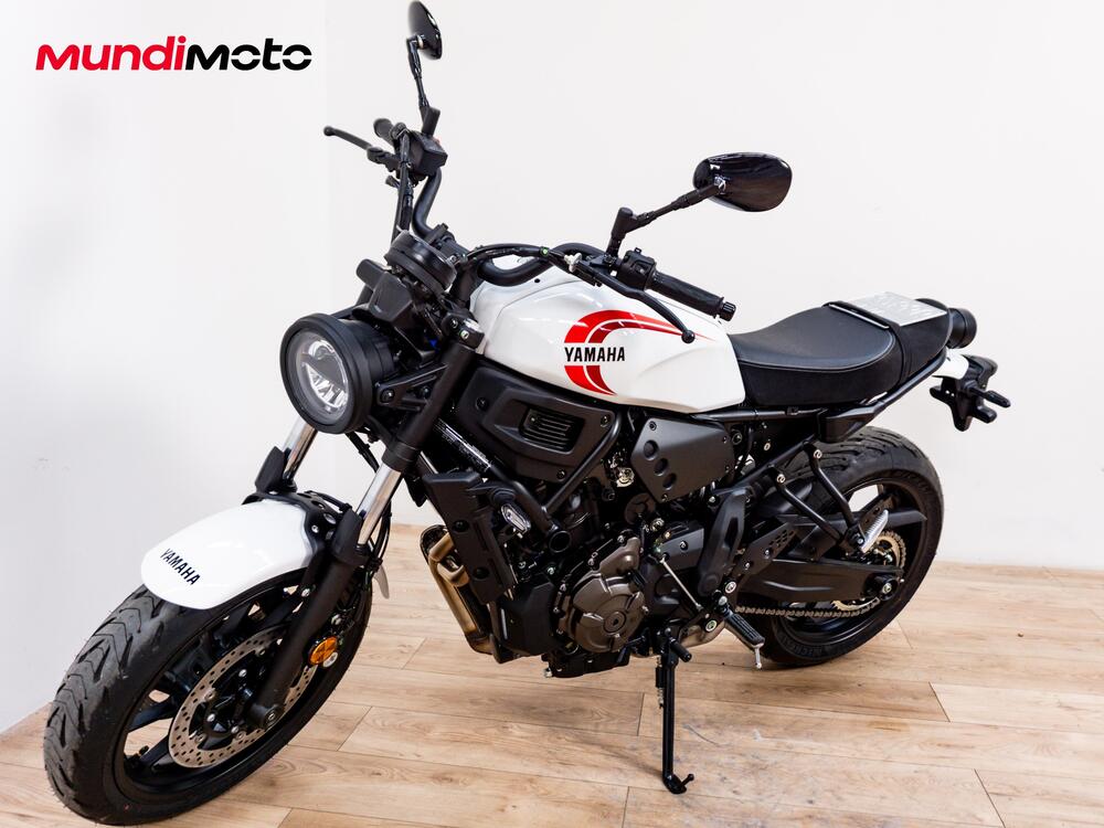 Yamaha XSR 700 (2022 - 25) (3)