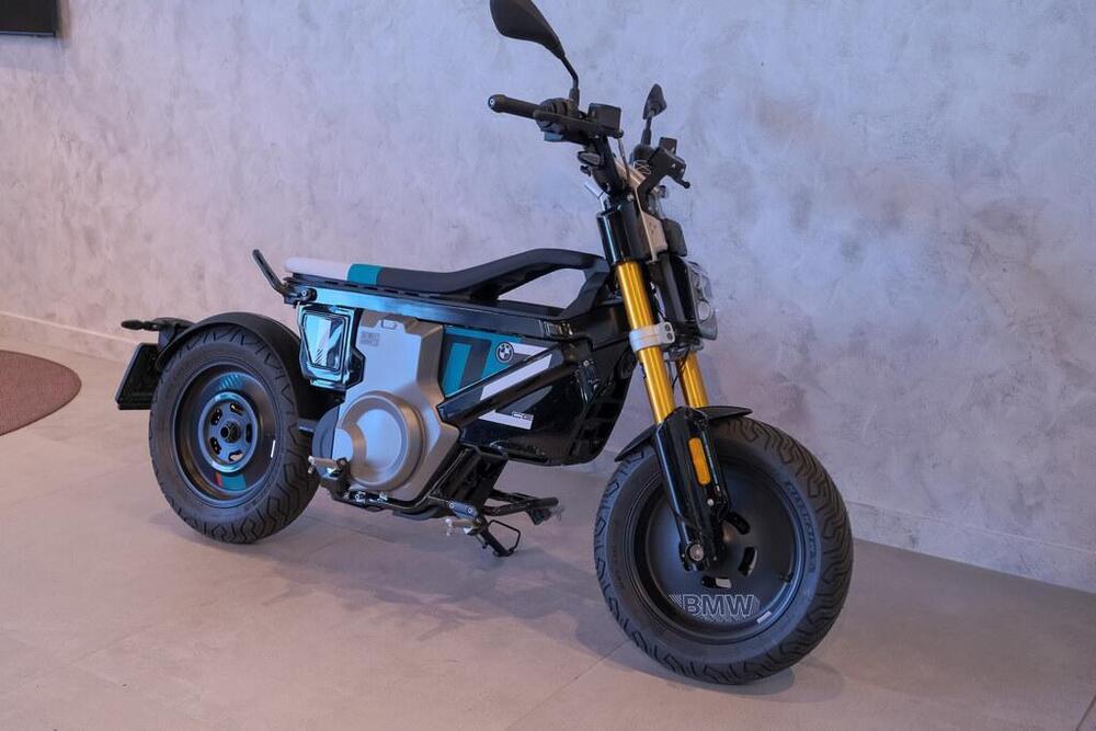 Bmw CE 02 AM (2024 - 25) (2)