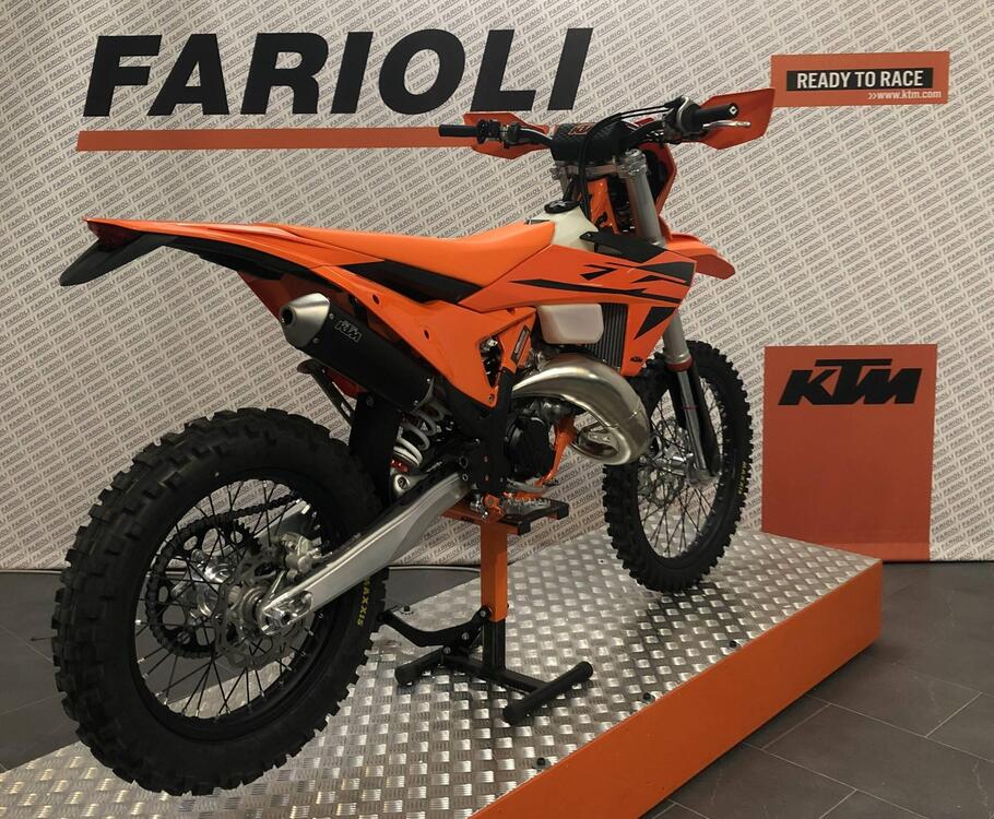 KTM 125 XC-W (2025) (2)