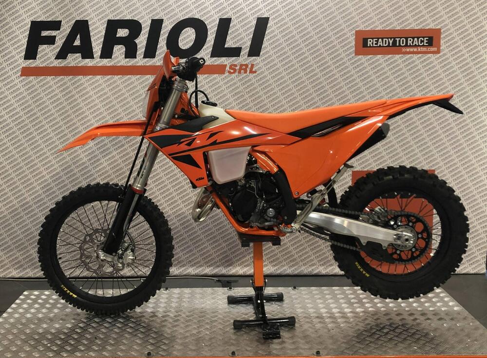 KTM 125 XC-W (2025) (5)