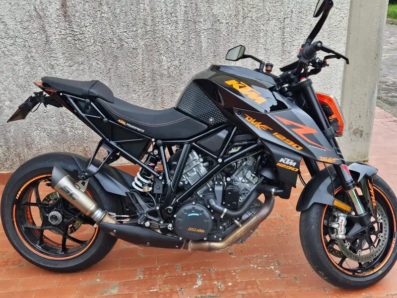 KTM 1290 Super Duke R (2019)