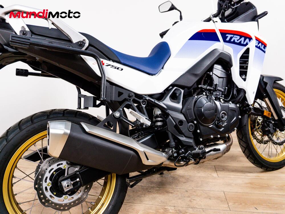Honda Transalp XL750 (2025) (4)