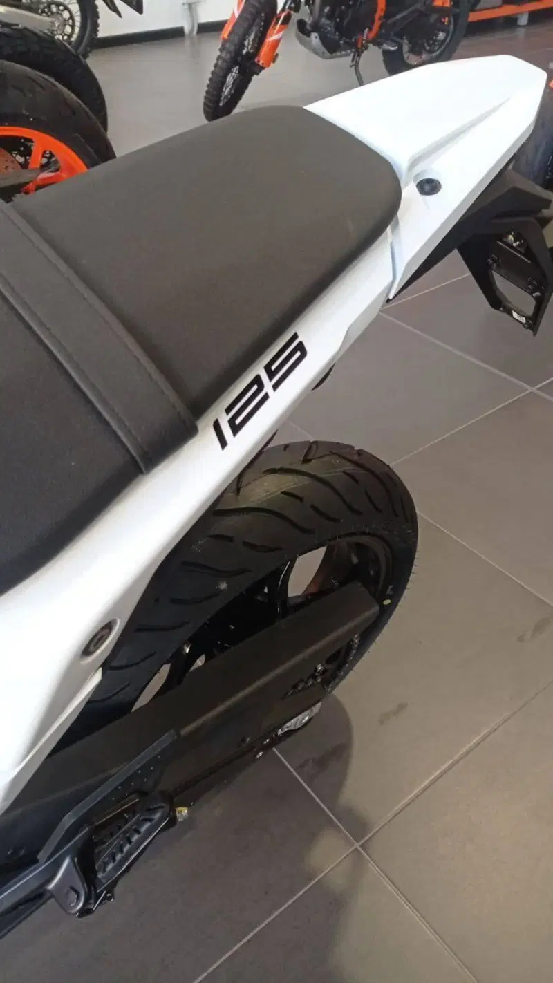 KTM 125 SMC R (2025 - 26) (5)