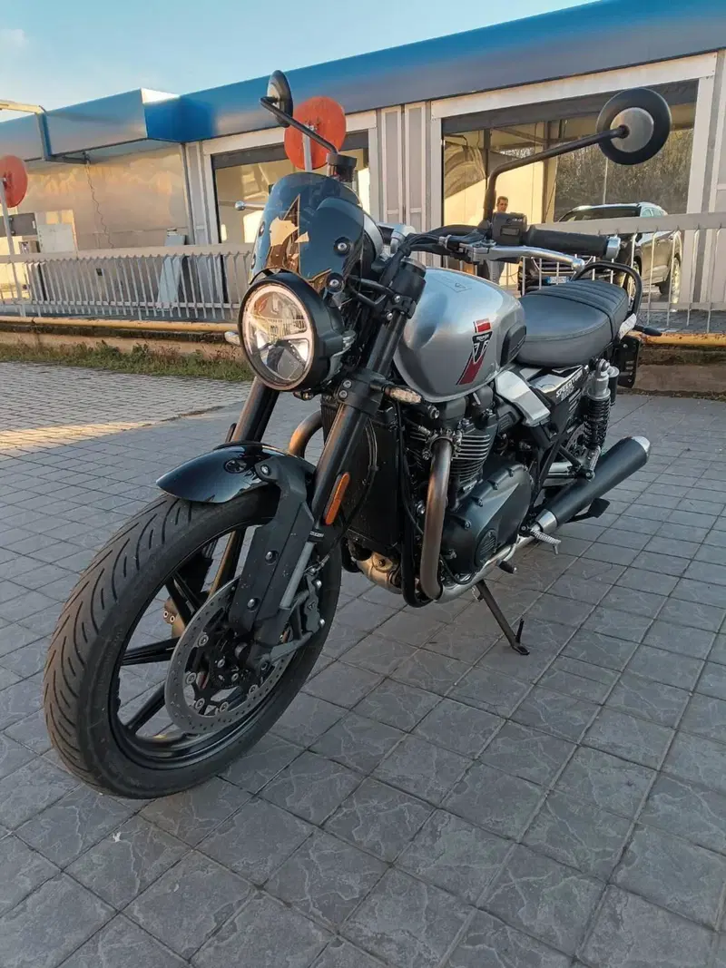 Triumph Speed Twin 900 (2025 - 26)