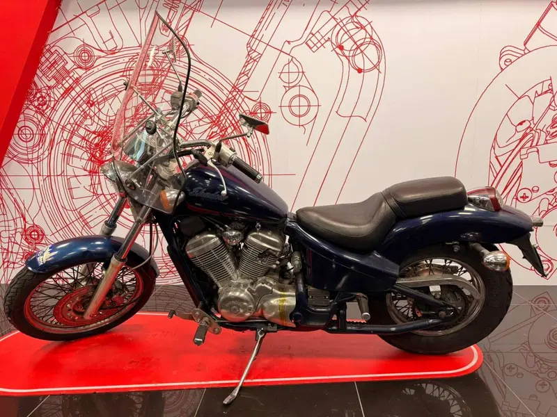Honda VT 600 C Shadow (1989 - 02) (3)