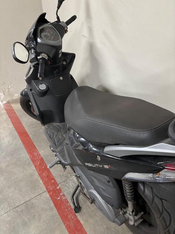 Kymco Agility 125 R16 + (2015 - 17) (2)