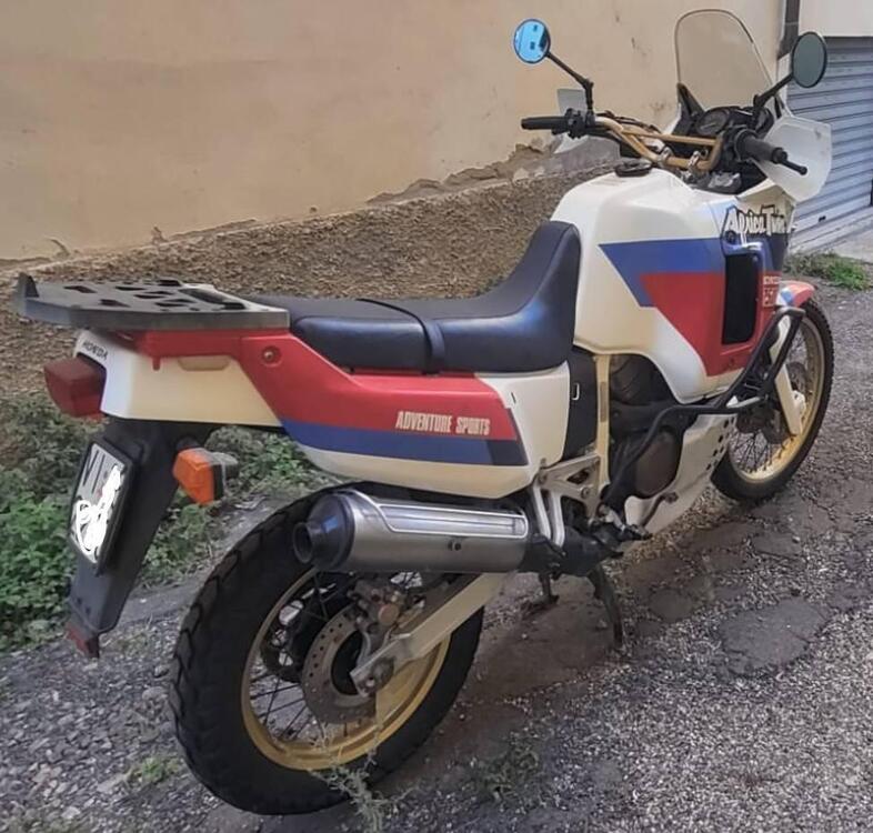 Honda Africa Twin NXR 750 (1990 - 91) (4)