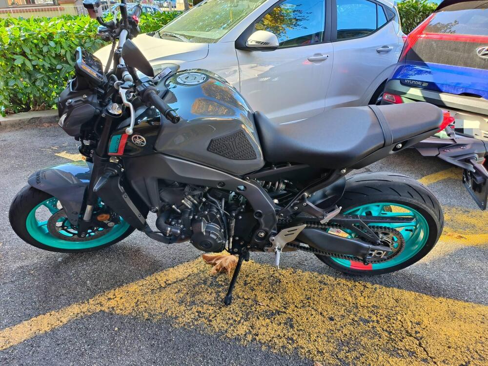 Yamaha MT-09 (2021 - 23) (2)